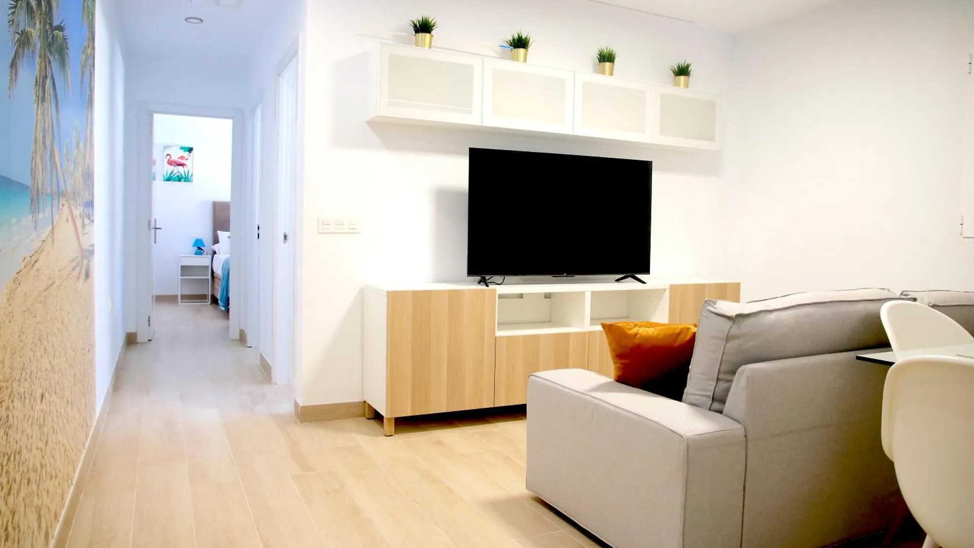 Suites Verano Azul Castillo del Romeral 0*,