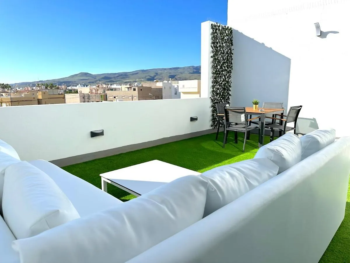 Castillo del Romeral Suites Verano Azul דירה